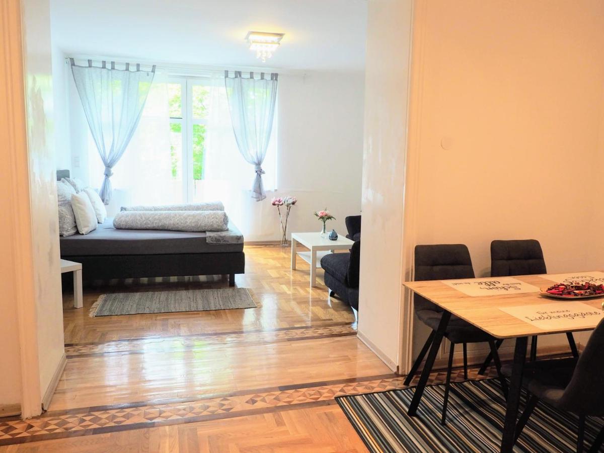 וינה City Villa Schoenbrunn Apartments - Contactless 24H Check-In מראה חיצוני תמונה