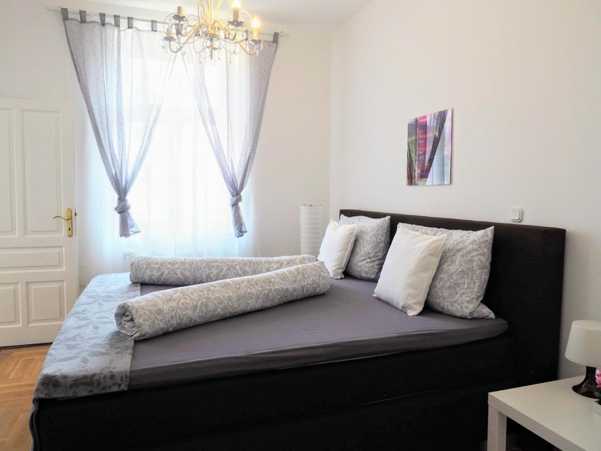 וינה City Villa Schoenbrunn Apartments - Contactless 24H Check-In מראה חיצוני תמונה