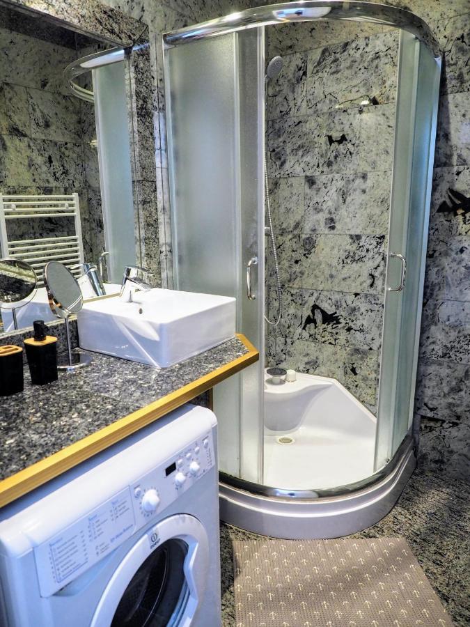 וינה City Villa Schoenbrunn Apartments - Contactless 24H Check-In מראה חיצוני תמונה